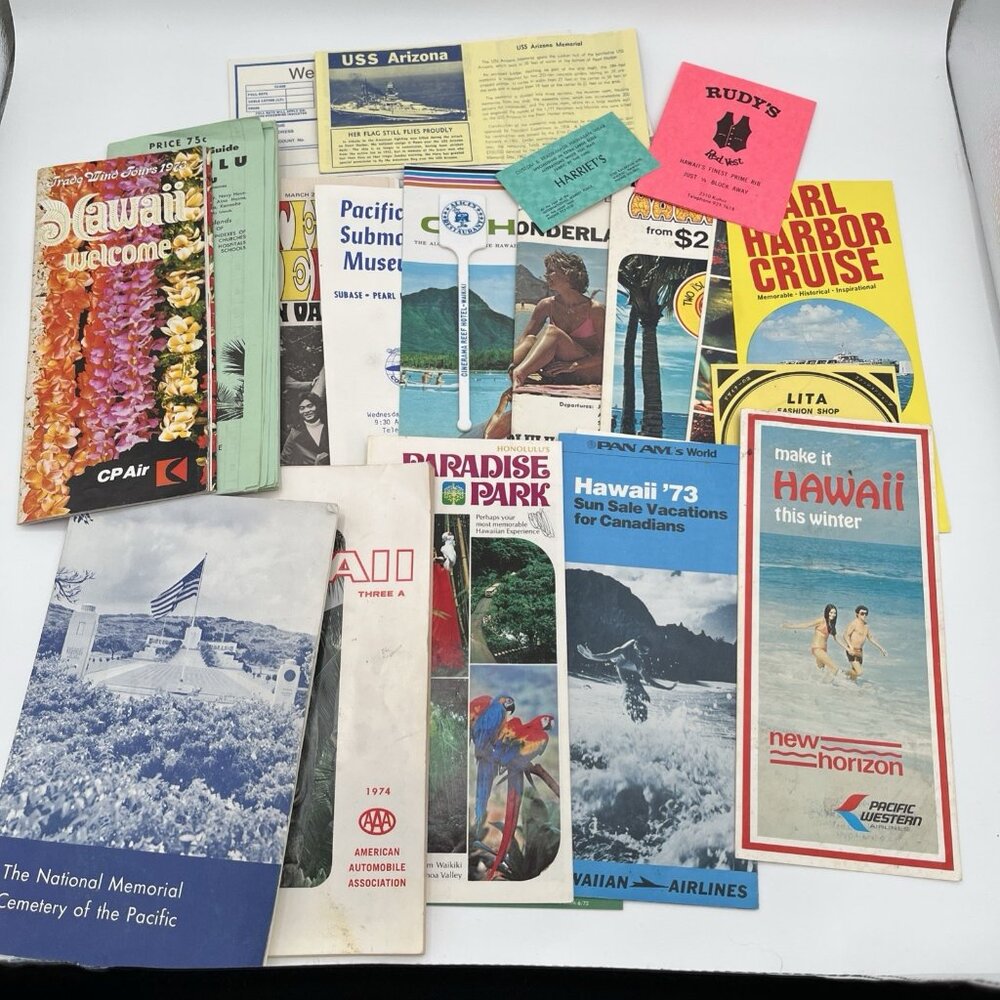Vintage 70's Hawaii Waikiki Travel Brochures Pamphlets mixed lot of 22 items‎